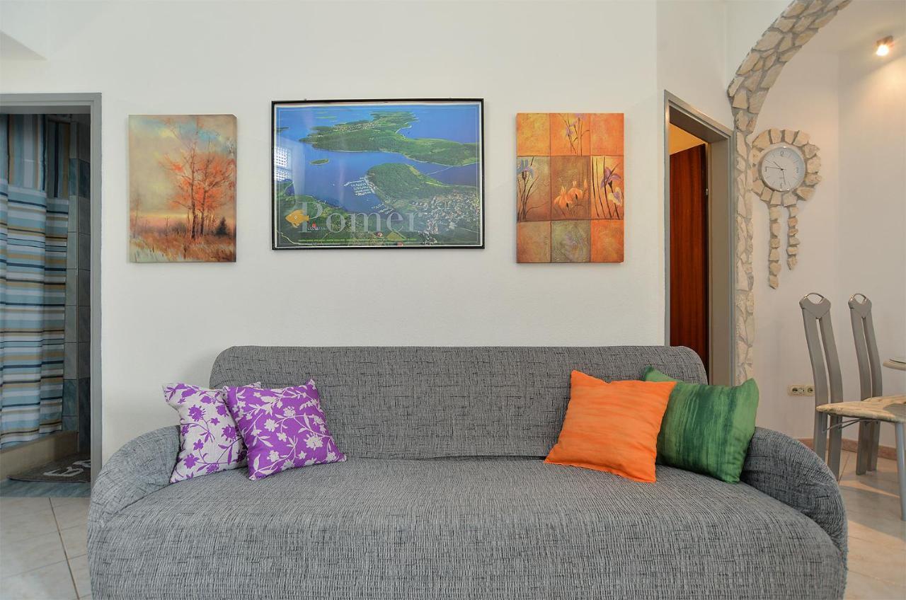 Apartments Jadranka 1279 Pomer Ngoại thất bức ảnh