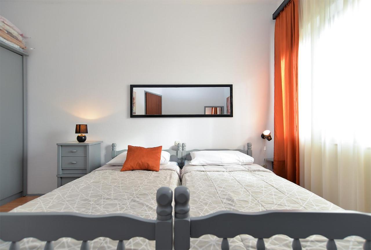 Apartments Jadranka 1279 Pomer Ngoại thất bức ảnh