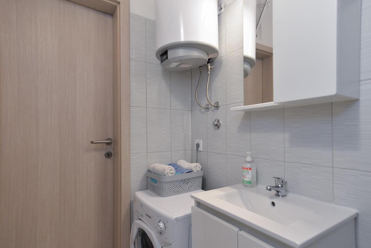 Apartments Jadranka 1279 Pomer Ngoại thất bức ảnh
